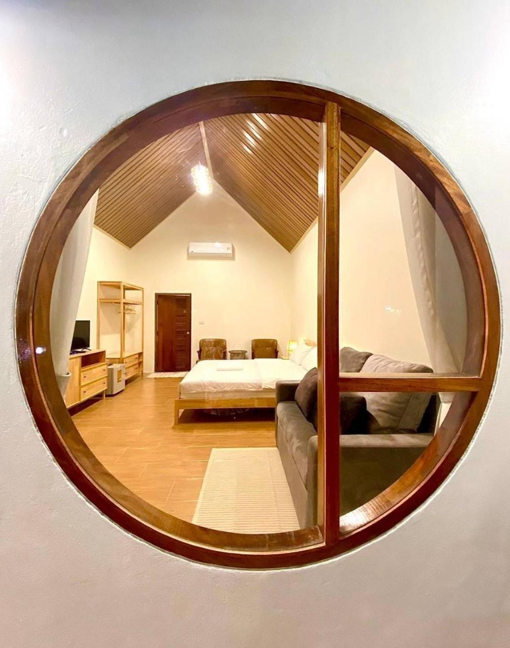 Baan Pong Tara Hotel Суан Фунг Екстериор снимка