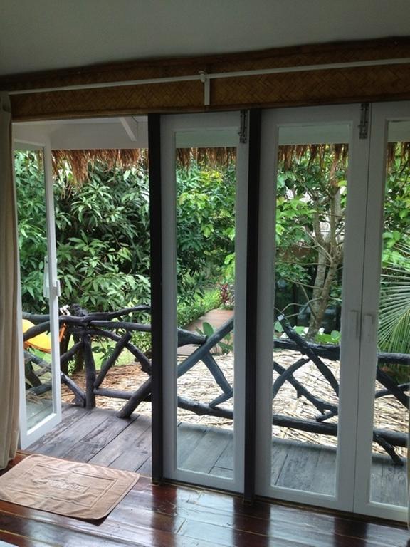 Baan Pong Tara Hotel Суан Фунг Екстериор снимка