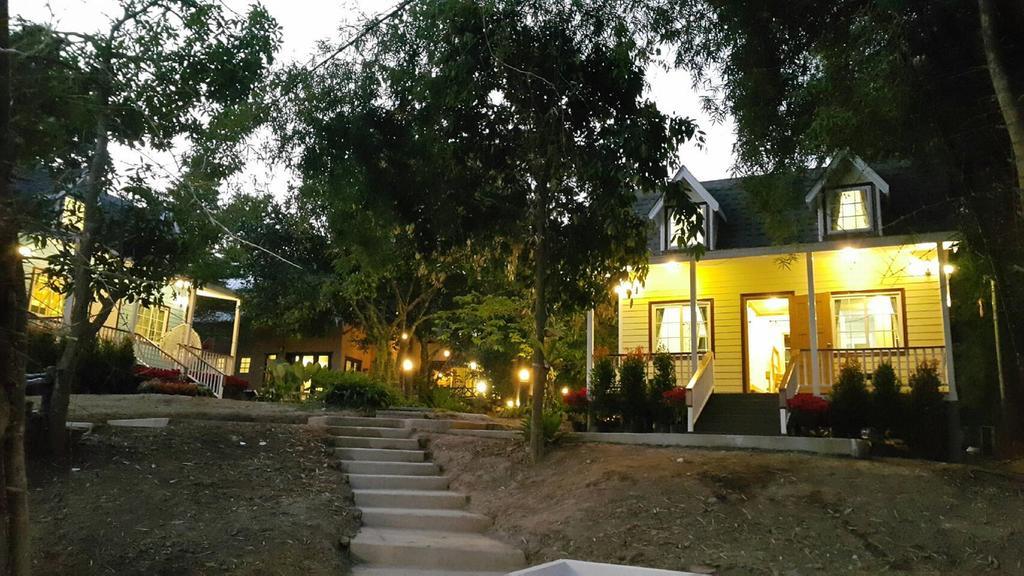 Baan Pong Tara Hotel Суан Фунг Екстериор снимка